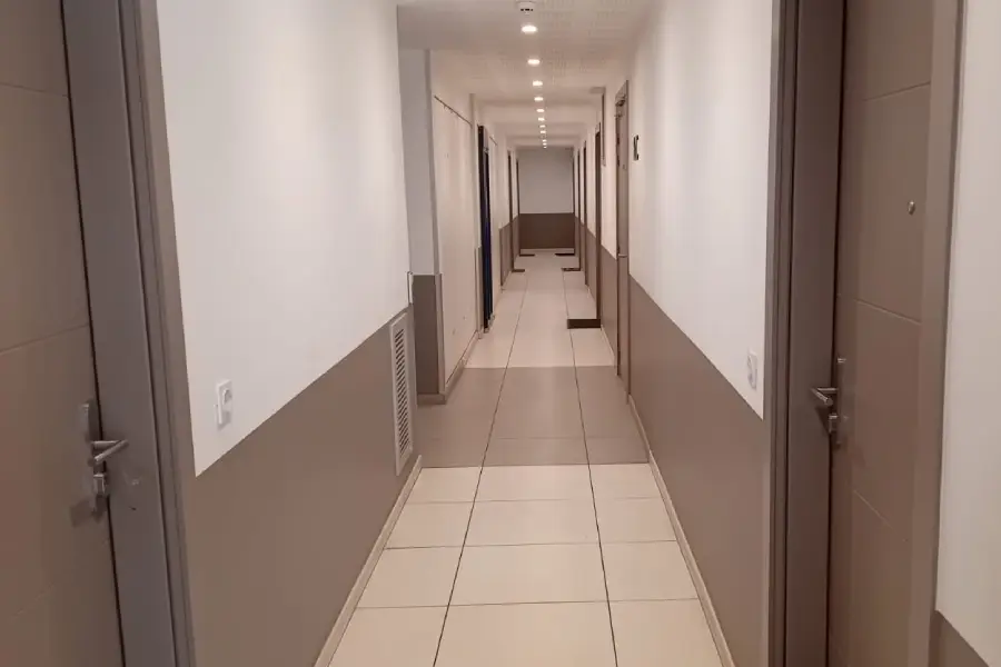 Palier d'immeuble, palier copropriete, hall d'entrée, nettoyage, entretien d'immeuble, londell services