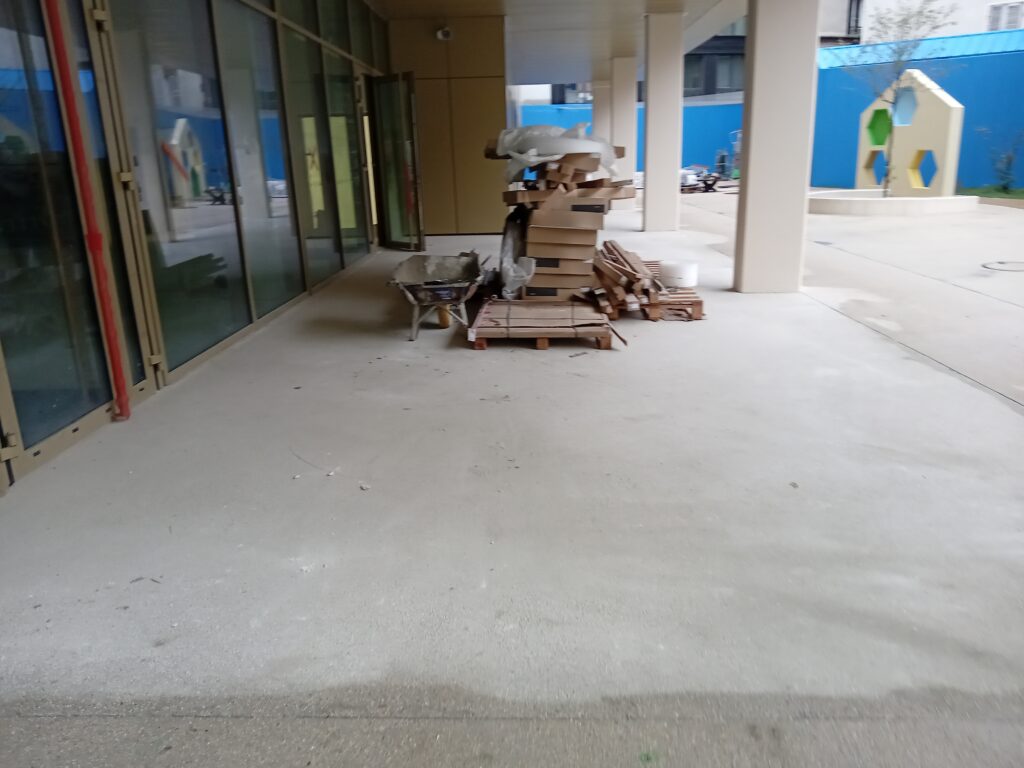 Nettoyage cours chantier Pantin